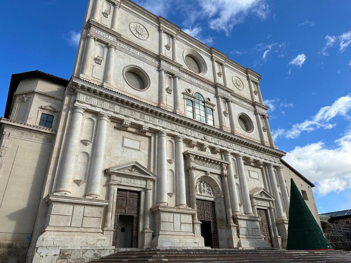 Dimora Del Sole - Intero Appartamento LʼAquila Kültér fotó